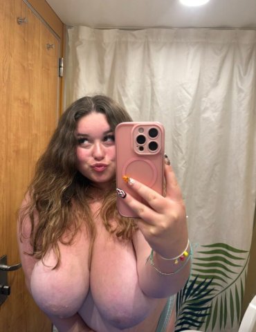 Southwest Virginia BBW Female Escort — Outcall & Incall, Fetish & Nuru - 1