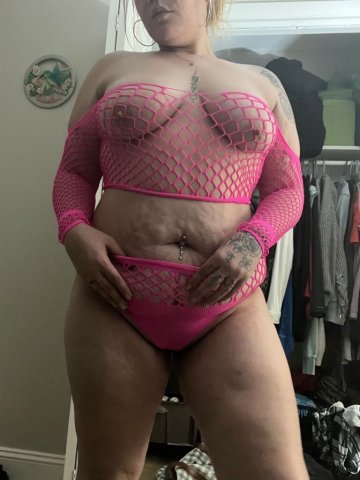 High Point Female Escort — Snow Bunni Specials - 1