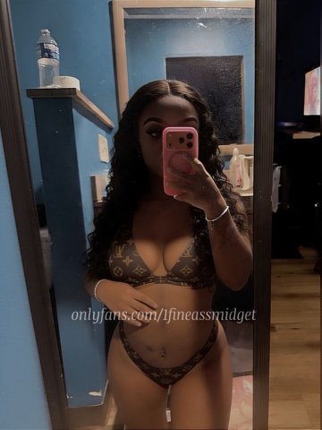 Dream — 4’3 midget/dwarf escort (Macon, GA) with custom vibes - 1