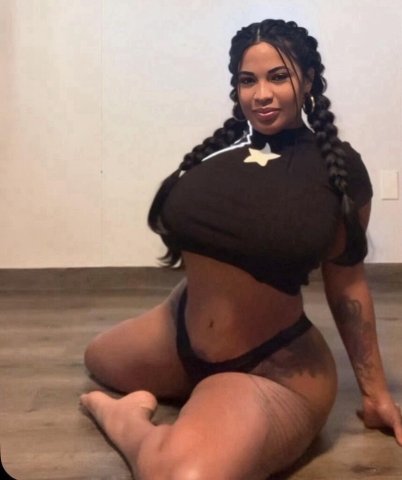 Friendly Latin Girl, 30 — Real Recent Photos - 1