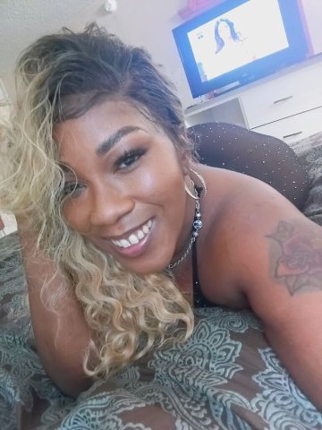 Jacksonville Female Escort — incall & outcall, body rubs 30+ minutes - 1