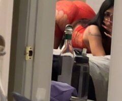 Lilah (North Bay) Throat Doctor — Outcalls by Appointment - Image 6