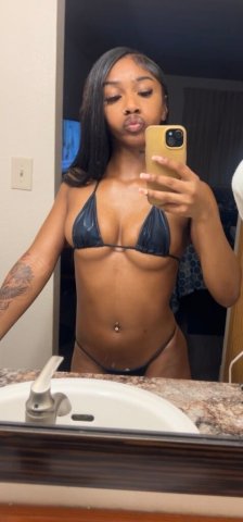 Tacoma Incall Female Escort — 5'3 Petite Brown-Skinned - 1