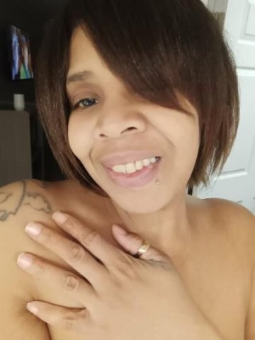 Rayven — Toledo Female Escort for Fetish Sessions (Face Sitting, Pegging & More) - 1