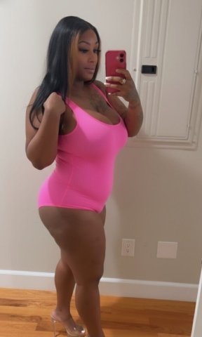 Ventura H Cup Big Booty Escort — Hottest Outcall & Incall - 1