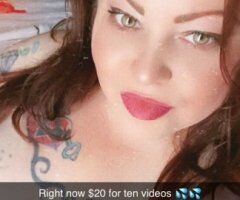 Northern Virginia Busty MILF FaceTime Shows — custom vids, phone fun, sexting - Image 5