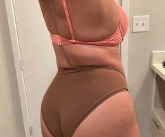 Jacksonville escorts - Jacksonville DDF Female Escort — Discreet, laid-back outcalls with ride coverage