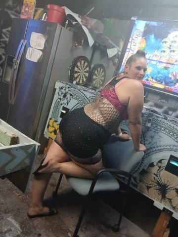 Stockton Female Escort — 20 min, 30 min, 60 min, or 8-hour overnight - 1