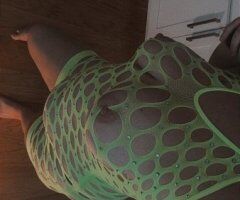 Inland Empire Fun-Sized Female Escort - Image 11