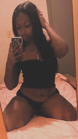 Independent Female Escort in New Orleans — Outcalls, BJ, Live Vids - 1