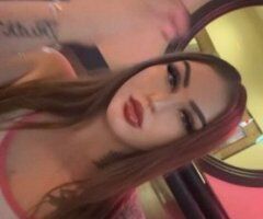 Reno, Nevada Female Escort — Dinner dates, private outings, back rubs - Image 6