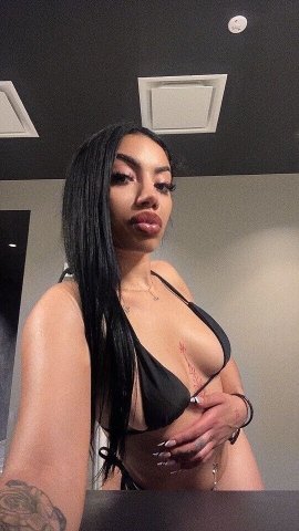 Brooklyn NY Outcalls — Colombian/Puerto Rican Slim Thick Escort (No GFE/BBJ) - 1