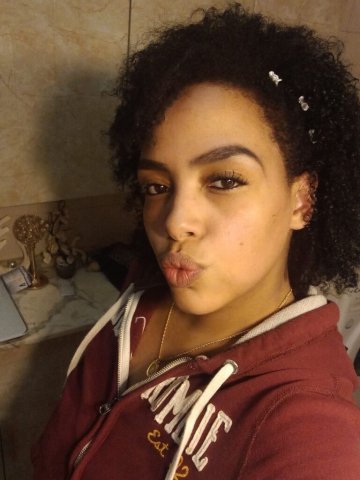 Linda chica para complacerte y hacerte pasar un buen rato - 1
