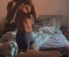 Handsome and hung - Image 3