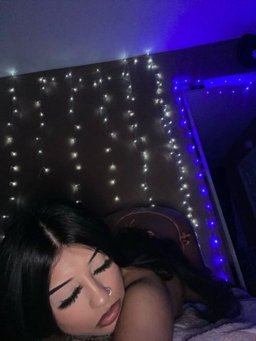 Inland Empire Female Escort — 24/7 Outcalls (Car Fun, Cardates) - 1