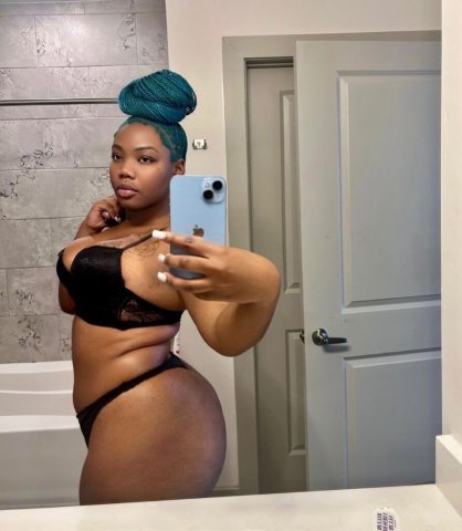 Greensboro Private Female Escort — Tight private session with massages (no outcalls) - 1