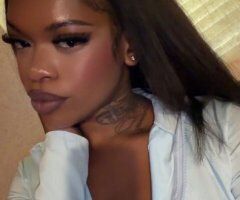 Pretty Face (23) — Petite Brownskin Escort in Tampa - Image 2