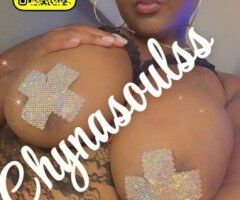 Wilmington Female Escort — caramel honey 38DDD, thick body - Image 4