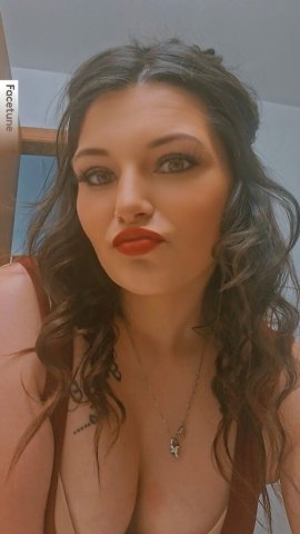 Little Rock Brunette Incall — Juicy Bombshell Body Services - 1