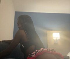 Baltimore Skinni Petite Chocolate Escort — Athletic 3-Hole Fun - Image 2
