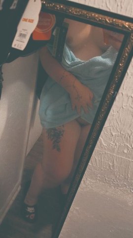 Oklahoma City Outcall Only Female Escort — Big Booty - 1
