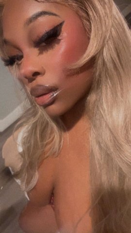 Dominican Female Escort (Full Service) — Oakland/East Bay Incalls & Facetime Verification - 1