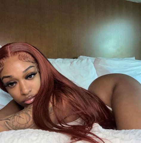 San Fernando Valley Upscale Escort — Discreet & Safe - 1