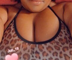 Royale treatment incalls — fun, flirty, sensual & sassy (Hampton) - Image 2