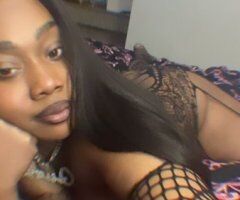 Cincinnati escorts - Cincinnati 60$ Special — Incall Female Escort (25)
