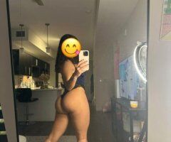 Minneapolis / St. Paul escorts - Minneapolis Latina Female Escort — party vibe