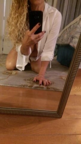 Sexy Cougar — Incalls & Outcalls - 1