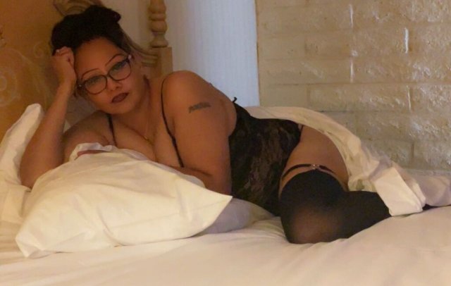 OUTCALLS ONLY — Albuquerque Female Escort - 1