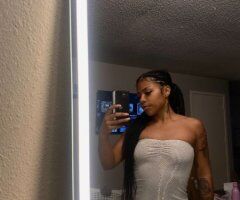 Petite Latina Outcall-Only Female Escort (Oklahoma City, OK) - Image 2