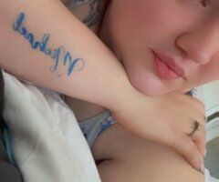 Scranton escorts - Scranton Plus Size Female Escort — Blue Eyes, No Makeup Needed
