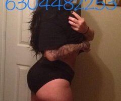 Curvy 38DD MILF Escort (Green Eyes, Pin-Up Build) — San Gabriel Valley, CA - Image 2