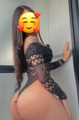 Hello, PAY CASH: 🏠 Inacall and oucall 🚕🙋 honey, I’m the most beautiful 🤩 and very sexy 🩷 I’ll do it to you 😊 well Come to me, honey forthe best experience of a TRANS girl ⚧️ - 1