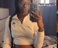 St. Louis escorts - St. Louis Fresh Face Female Escort — Video Call & Conversation