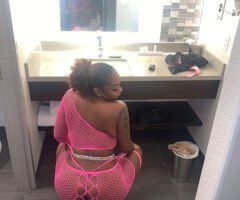Incall Curvy Playmate With 2-Girl Specials, Roleplay & Massages - Image 2