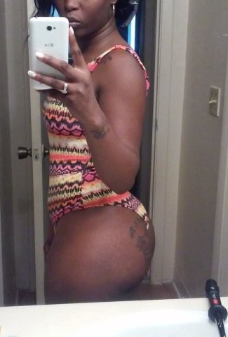 Fort Lauderdale FL Trucker-Friendly Female Escort - 1