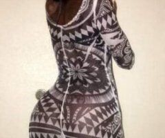 New Orleans Female Escort — 3 Holes Available (Natural) - Image 4