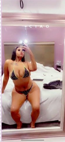 Reno Female Escort — Outcalls, Car Play, Real Pictures - 1