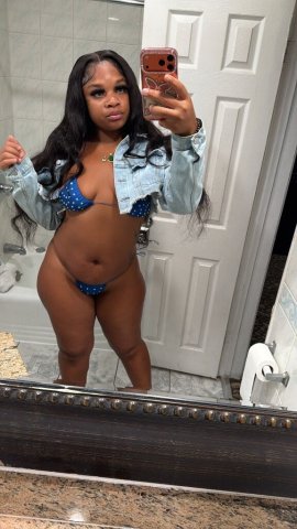Long Beach Upscale Female Escort — 24/7 In-Calls & Out-Calls (Protected) - 1