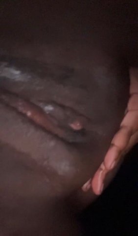 Baltimore Female Escort — Car Date (Qv 90 - 23) - 1