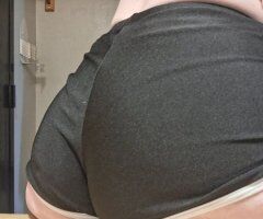 Minneapolis / St. Paul Female Escort — serious inquiries - Image 5