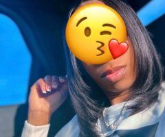 Discreet Clearwater car play & FaceTime shows - Image 3