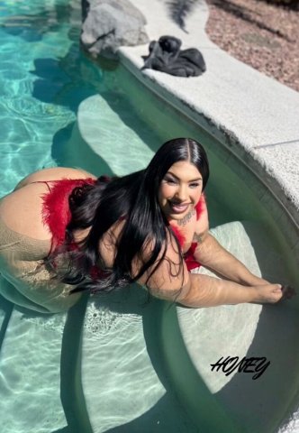 High-Favored Middle Eastern Exotics BBW Escort (Available Now) - 1