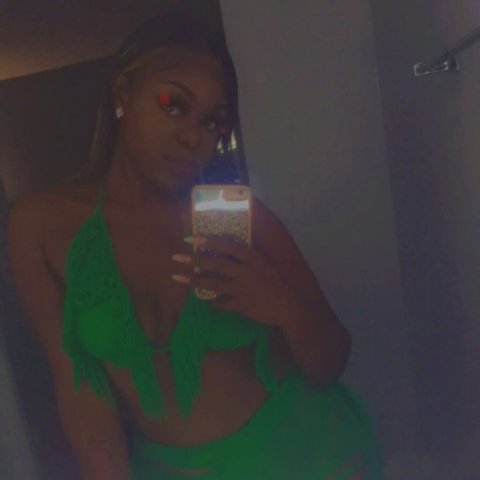 Concord Full Service Female Escort — Multi-Hour Sessions & Incalls - 1