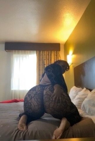 Long Beach Female Escort — 420 Friendly Head Doctor Sessions, Incall/Outcall/Car/Hotel - 1