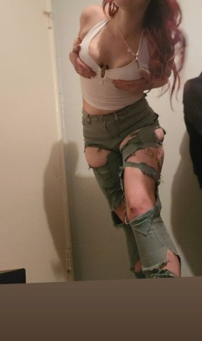 Curvy & Cute Female Escort — Incall or Outcall, Incalls Available - 1