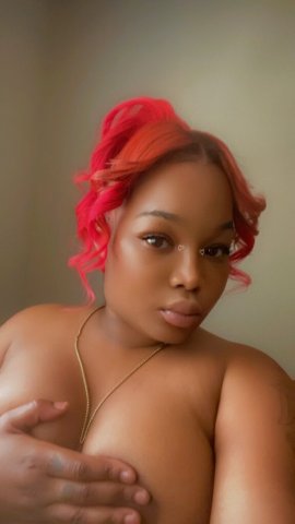 Petite 4'7" Black & Pacific Islander Female Escort — Incalls, Outcalls, Cardates - 1